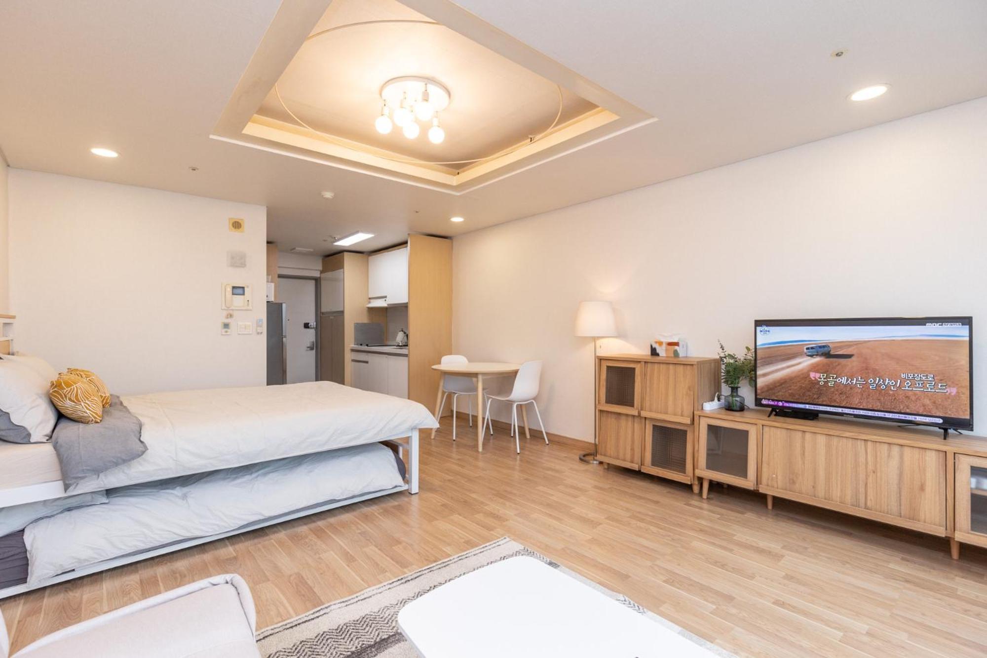 Jiny's Cozy Apartemen *
